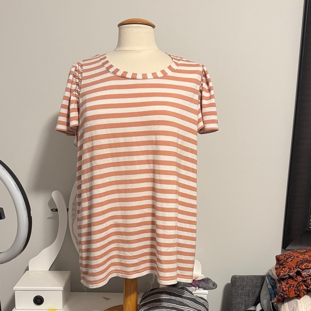 ❤️Jane and Delancey Coral and White Striped Tee